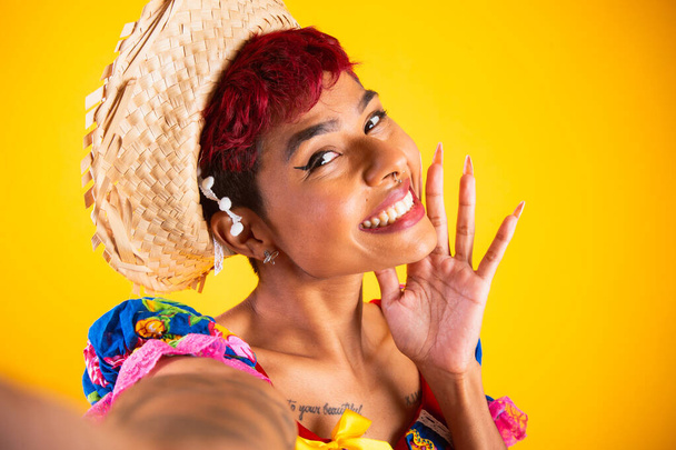 brazilian woman with festa junina clothes. Arraial, Feast of Saint John. close-up expressions. - Foto, Imagen