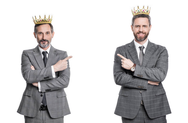 photo of successful businessmen point finger on copy space. successful businessmen in crown isolated on white background. successful businessmen in crown at studio. successful businessmen in crown. - Fotoğraf, Görsel
