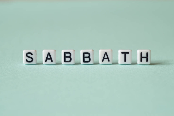 Şabat - Küpler, metinler, harfler üzerine kelime kavramı - Fotoğraf, Görsel