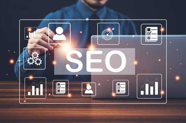 SEO para análisis de negocios SEO Optimización de motores de búsqueda Marketing Ranking Tráfico Sitio web Internet Business Technology Concept. - Foto, imagen