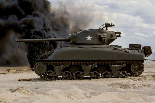 シャーマン戦車 - 写真・画像