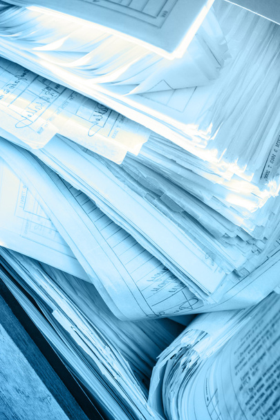 documentos de papel sujos bagunçados
 - Foto, Imagem