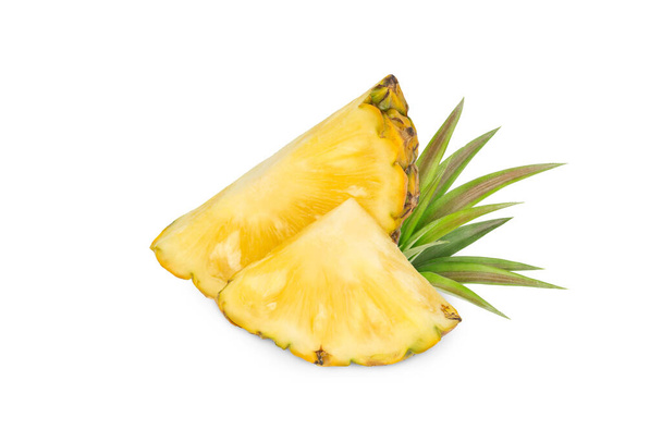 whole pineapple and pineapple slice. Pineapple with leaves isolated on transparent background with clipping path, single whole pineapple and pineapple slice. with clipping path and alpha channel. - Photo, Image