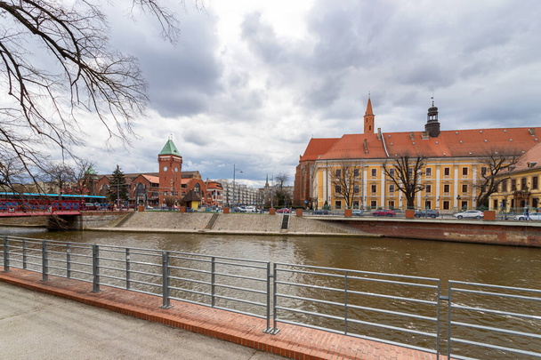 Beautiful, old architecture of the old town of Wroclaw, on the banks of the Odra river. Wroclaw. Poland. - Photo, Image