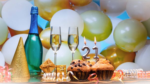 Happy birthday champagne background with number of candles  21. Beautiful congratulations copy space for anniversary - Foto, Imagen