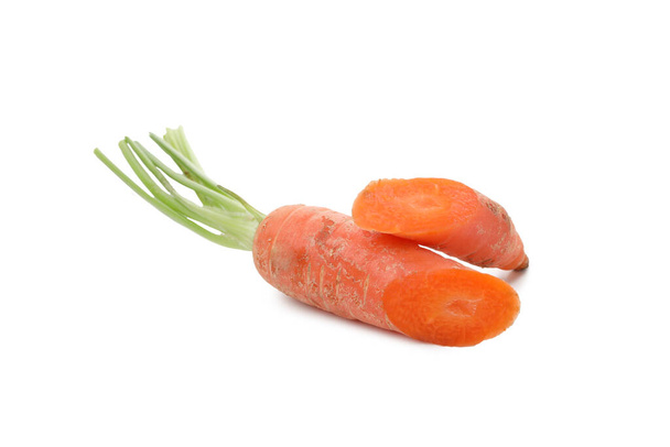 PNG, zanahoria fresca aislada sobre fondo blanco - Foto, imagen