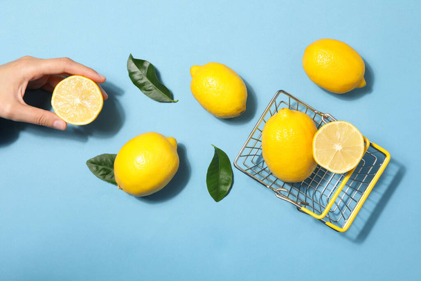 Concept of tasty citrus fruit - delicious lemon - Valokuva, kuva