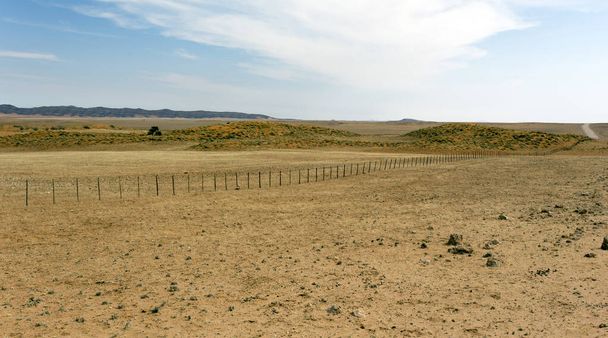 Вид на пустынный пейзаж в Намибии - Фото, изображение