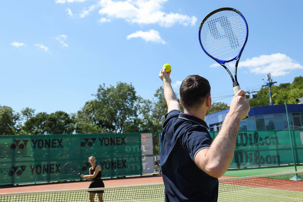 31.05.22, Odessa, Ukraina: Koncepcja sportu i sportu - tenis - Zdjęcie, obraz