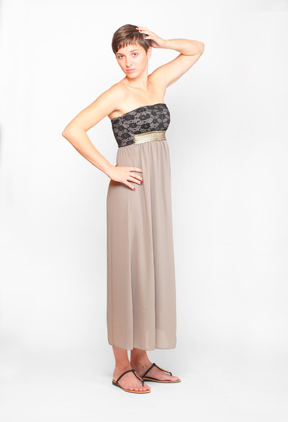 Jeune femme habillée en robe de style rétro
 - Photo, image