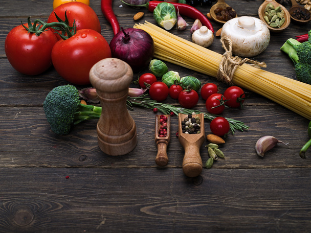 Ingredientes alimenticios italianos
 - Foto, imagen