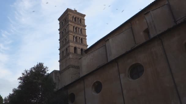 Базилика Святого Алессио
 - Кадры, видео