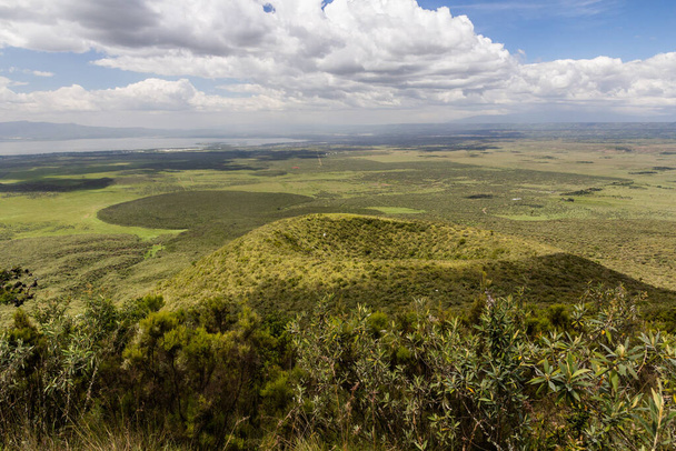 One of parasitic craters of Longonot volcano, Kenya - 写真・画像