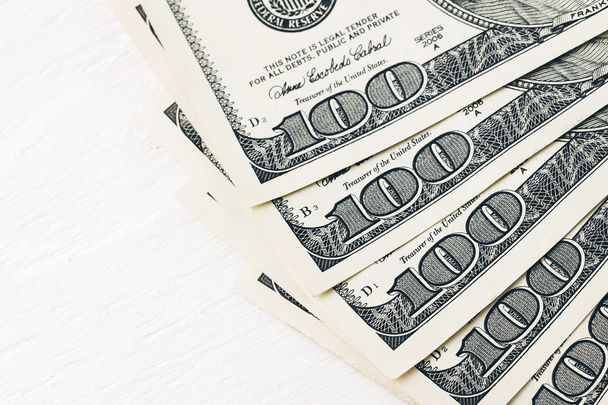 Доллары на деревянном столе - Фото, изображение