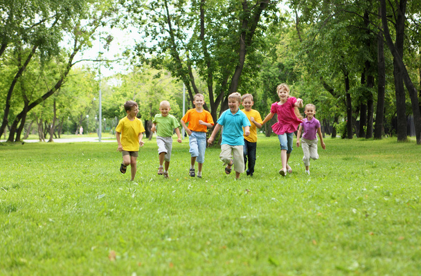 Group of children in the park - Zdjęcie, obraz