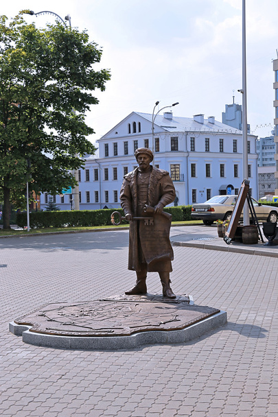 Пам'ятник, присвячений отримання Мінськ Магдебурзького права - Фото, зображення