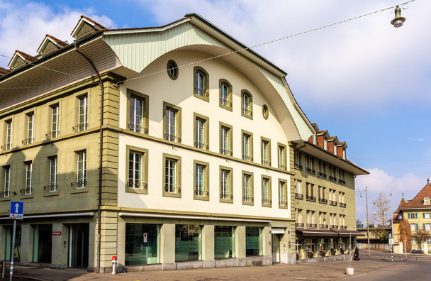 Κτήρια στην Waisenhausplatz στη Βέρνη - Ελβετία - Φωτογραφία, εικόνα