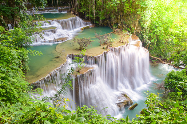 Deep forest Waterfall ,Huay Mae Khamin, Kanchanaburi ,Thailand - Foto, Imagen