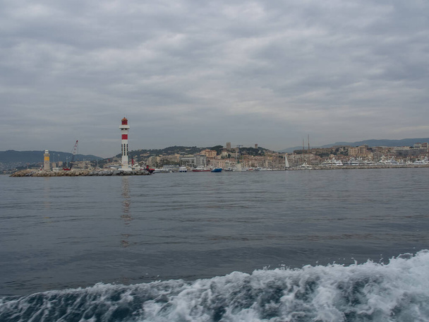 Cannes à la mer Méditerranée en france - Photo, image