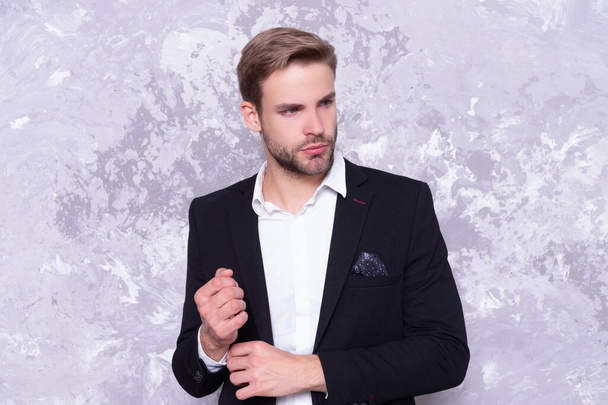 young businessman in studio. businessman on background. photo of businessman wear suit. professional businessman isolated on grey. - Фото, изображение