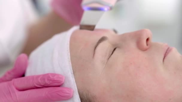 Transform your skincare routine with the latest technology, including ultrasound cosmetology scrubbers, face cavitation procedures, and professional peeling hardware.  - Footage, Video