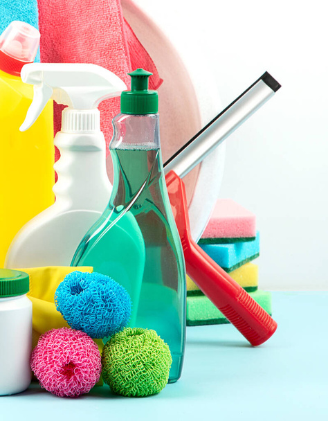 Cleaning products. Bottles, rubber gloves and cleaning sponge.  Cleaning supplies collection. Housework concept - Foto, afbeelding