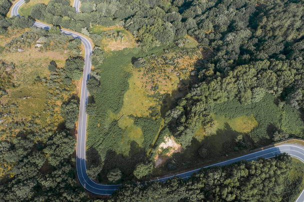 aerial view of a mountain road curve - Φωτογραφία, εικόνα