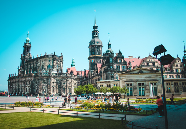 Театральній площі в Дрезден, Німеччина. - Фото, зображення