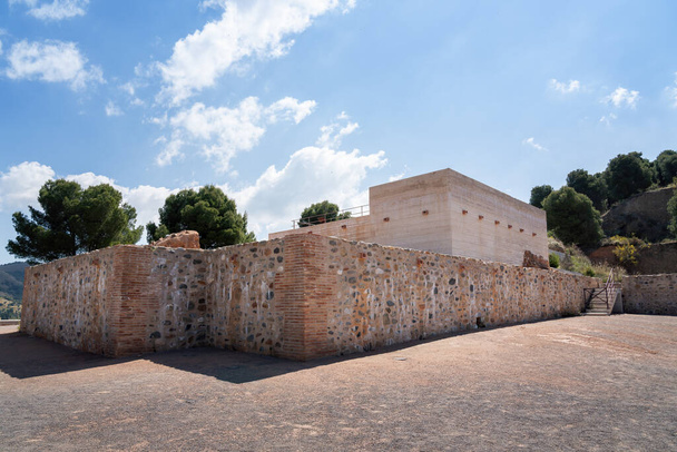 Silla del Moro - antiguo puesto de guardia del Generalife con vistas a la Alhambra - Granada, Andalucía, España - Foto, imagen