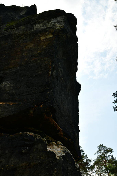 saxon Swizerland montanhas arenito natureza rochas alemanha marco. Foto de alta qualidade - Foto, Imagem