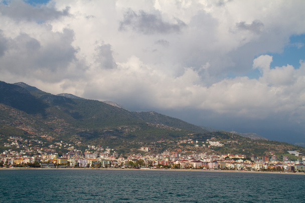 Αλάνια πόλη λόφο, θάλασσα ακτή, Τουρκία - Φωτογραφία, εικόνα