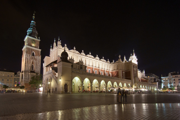 Головна площа в Кракові. - Фото, зображення
