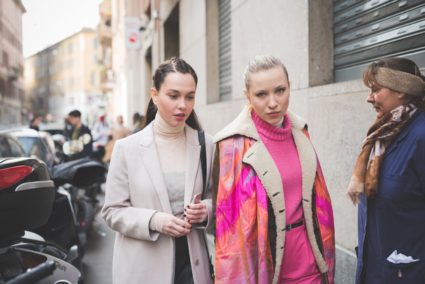 People during Milan Fashion week - Foto, afbeelding