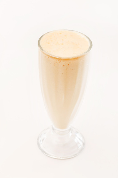 Milk cocktail in glass - Foto, afbeelding
