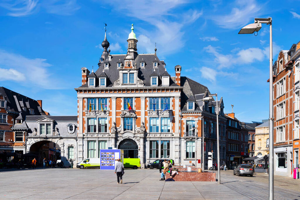 Ancienne Bourse (La Bourse) Place d'Armes, Namur, Belgique - Photo, image