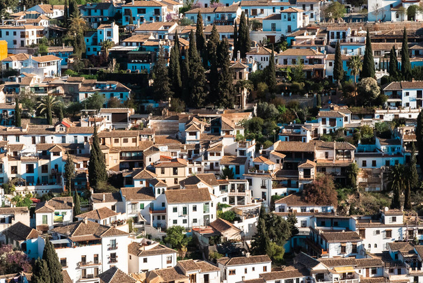 Paisaje panorámico del barrio del Albaicín visto desde la Alhambra. Granada, España. - Foto, Imagen