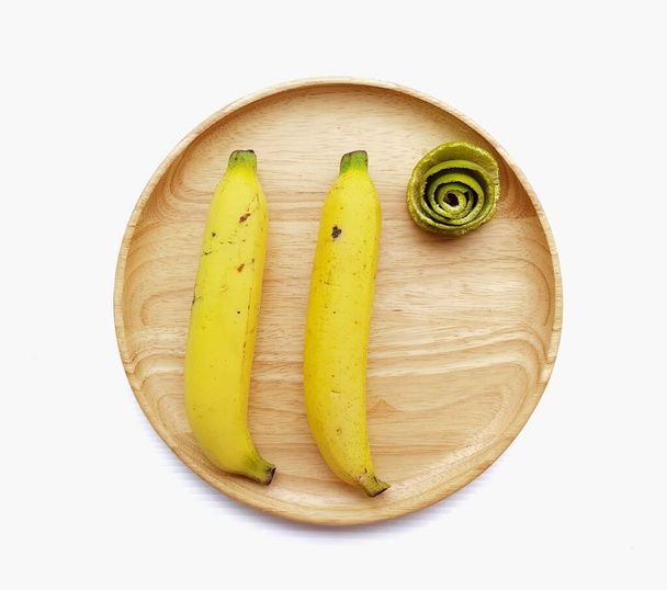 plate of fresh banana  fruit on white background - Foto, Imagem