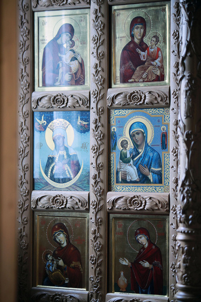 Pyhimysten kuvakkeet ortodoksisessa kirkossa
 - Valokuva, kuva