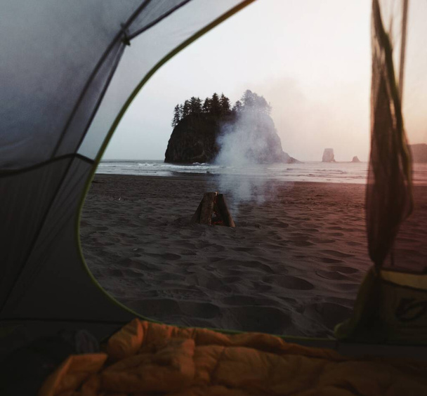 Мбаппе на побережье Вашингтона, США - Фото, изображение
