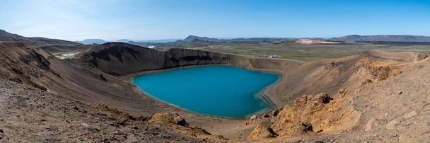 Panoráma kép Askja vulkán kráter tó Izlandon - Fotó, kép