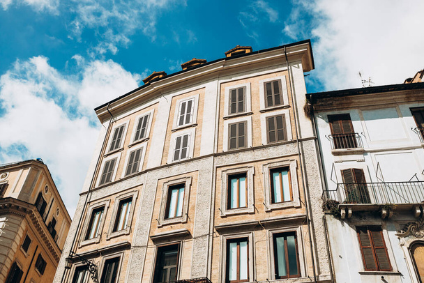 Architecture of Rome. A building with the characteristic facade and windows. - Fotó, kép
