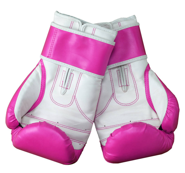 Ζεύγος ροζ-λευκά δερμάτινα γάντια πυγμαχίας σε λευκό φόντο, κορυφαία άποψη - Φωτογραφία, εικόνα