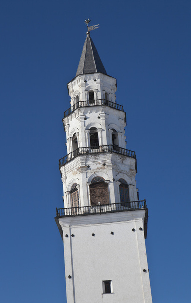 Torre inclinada Demidov. Nevyansk. Región de Sverdlovsk. Rusia
. - Foto, Imagen