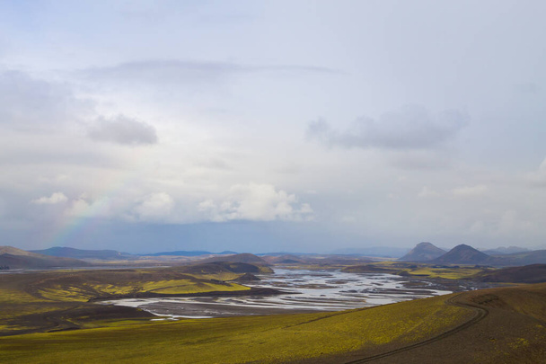 Ландманналаугар ландшафт місцевості, Фятлабацький природний заповідник, Ісландія. Кольорові гори - Фото, зображення