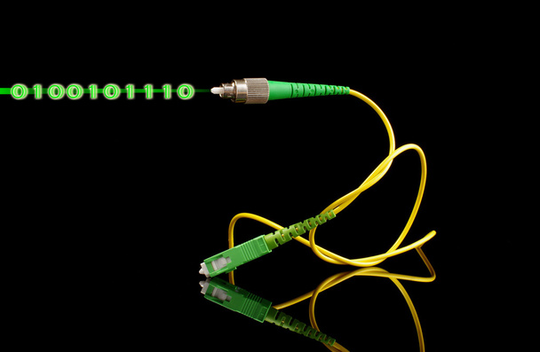Кабель оптичного волокна та передача цифрових сигналів
 - Фото, зображення