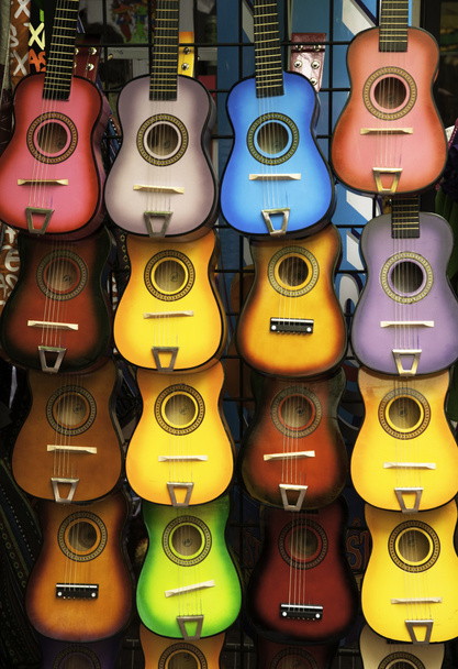 Ряды гитар
 - Фото, изображение