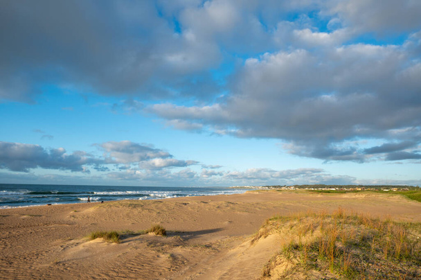 Santa Isabel de La Pedrera Plajı Uruguay 'da Rocha Bölümü' nde.. - Fotoğraf, Görsel