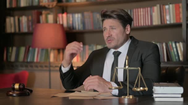 Tense Male Lawyer with Headache in Office - Imágenes, Vídeo