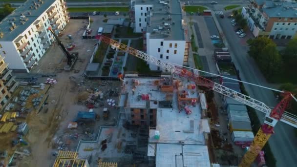 Bau des Wolkenkratzers Rumia Budowa Wiezowca Aerial View Poland. Hochwertiges 4k Filmmaterial - Filmmaterial, Video