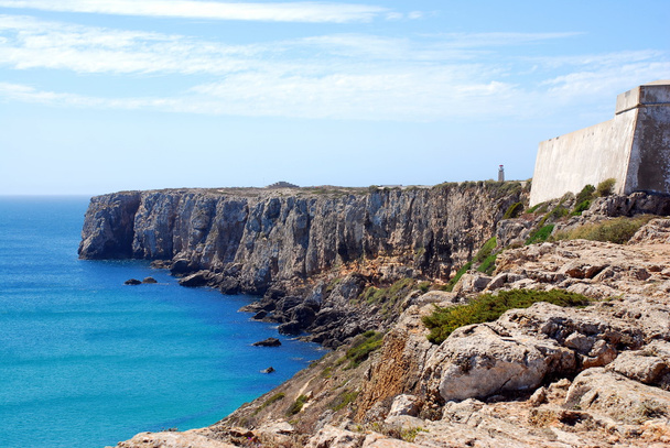 a monumentális sziklák a tengerparton közel sagres, Portugália - Fotó, kép
